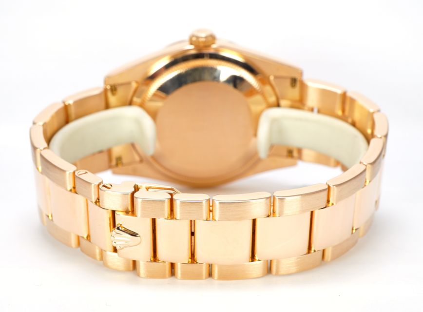 Rolex Day-Date 118205 Image 4